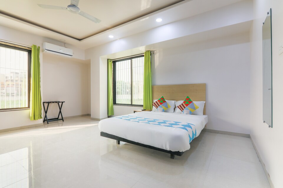 OYO Home 63362 Luxury Stay Chandak Circle, Nashik Road Nashik, Nashik