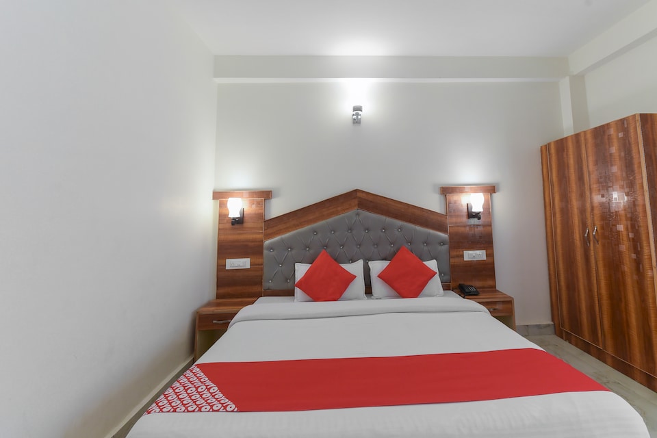 OYO North Face Lodge, Rohtang Highway, Manali