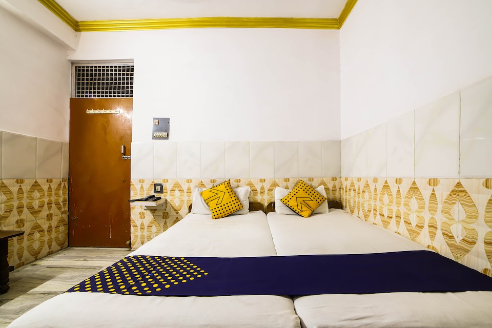 LIVE as ALD481, Chowk Allahabad, Prayagraj