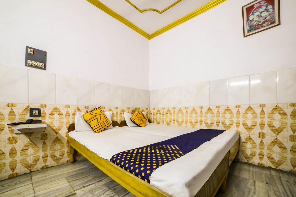 LIVE as ALD481, Chowk Allahabad, Prayagraj