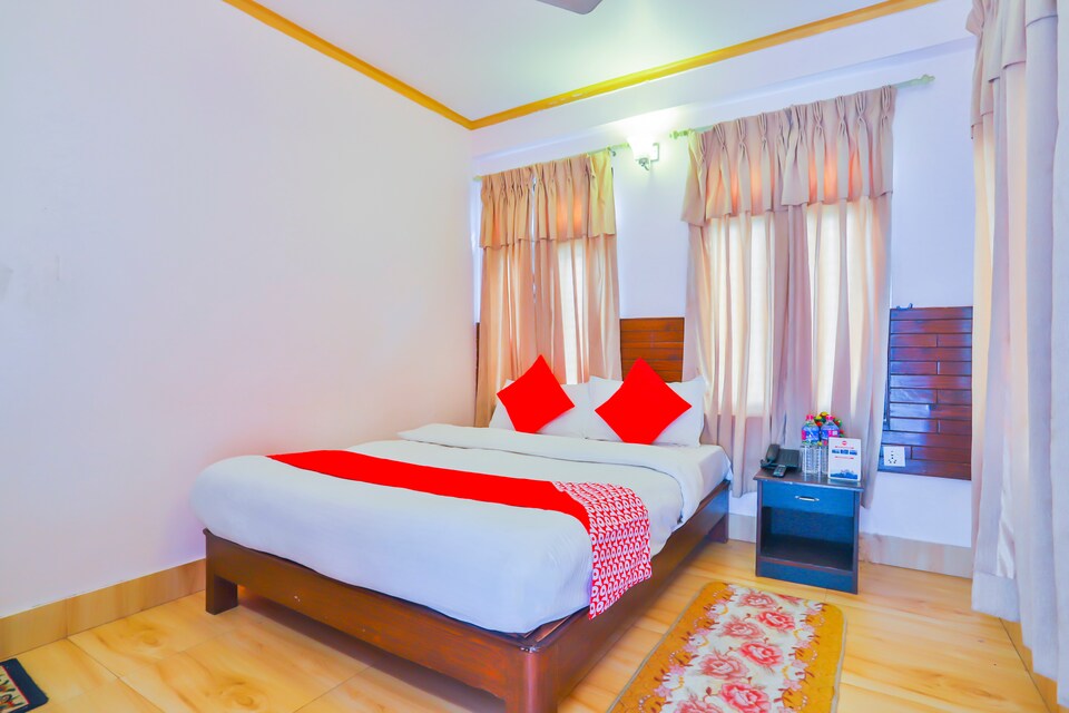 OYO 647 Hotel Alpine Villa, Pokhara, Pokhara