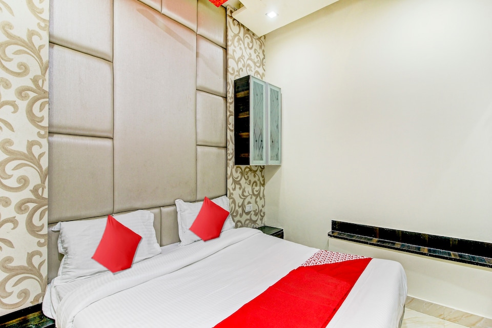 OYO 63434 Shital Residency And Restaurant, Karanja, Washim