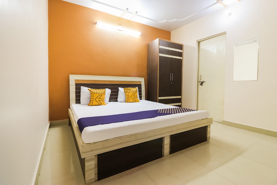 SPOT ON 63452 Mangal Utsav Lawn, Vikas Nagar Lucknow, Lucknow