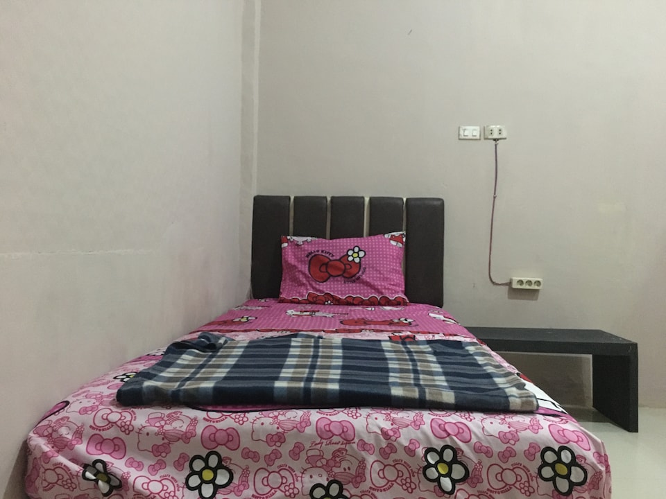 OYO 1883 Mulia Tiza, Binjai, Medan