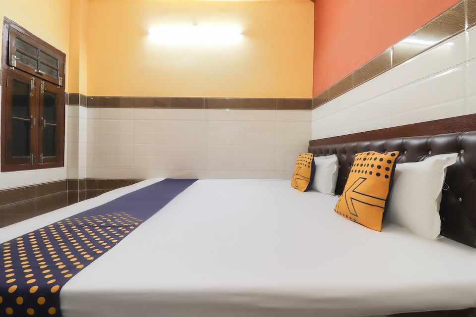 SPOT ON 63473 Madina Guest House , Barabanki, Barabanki