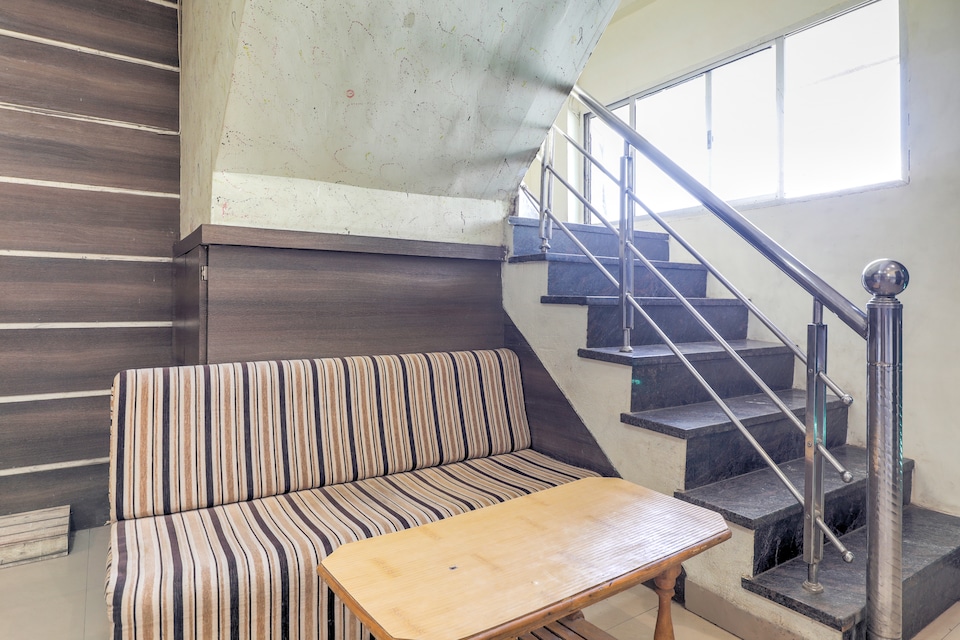 SPOT ON 63478 Hotel Palash, Omkareshwar City, Omkareshwar