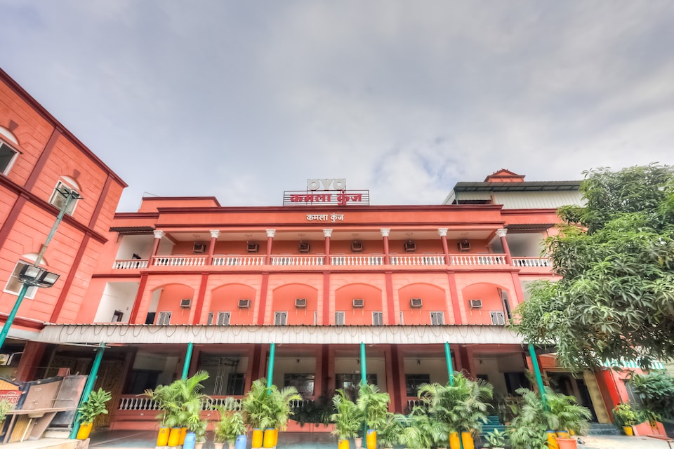 OYO Flagship 63493 Kamla Kunj Rajendra Nagar, Rajender Nagar, Indore