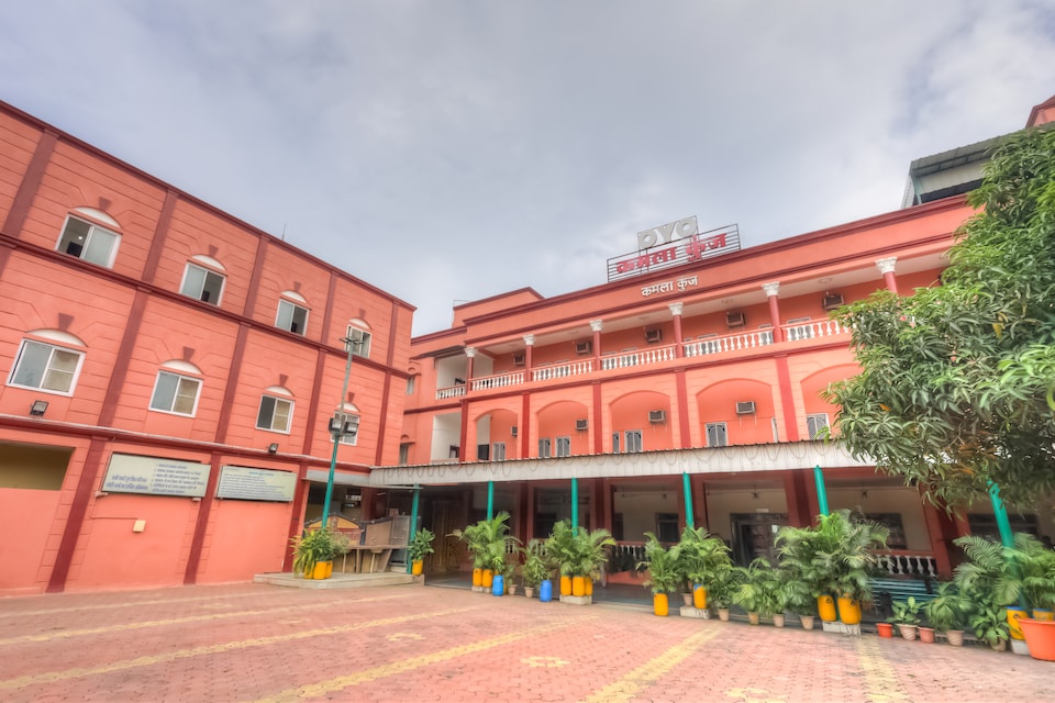 OYO Flagship 63493 Kamla Kunj Rajendra Nagar, Rajender Nagar, Indore