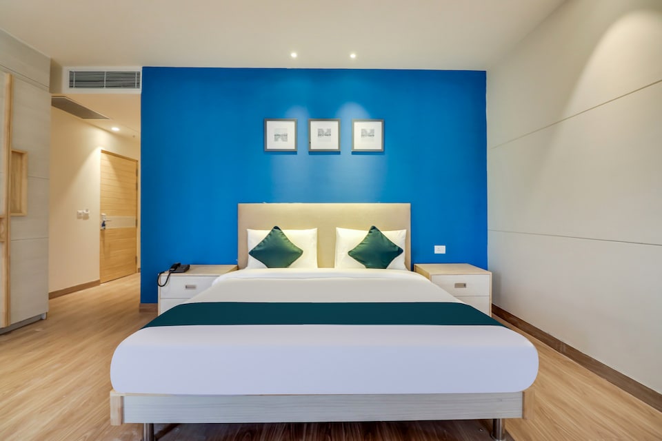 OYO SilverKey Vsr Avenue 68 Near Omaxe Gurgaon Mall, Sohna Road, गुड़गांव