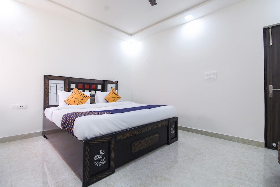 SPOT ON Taj Premium Home Stay, Agra, Agra