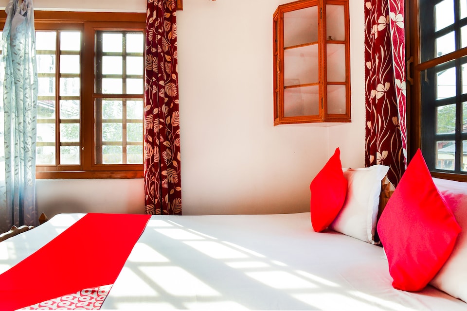 OYO Basera Residency, Nishat Srinagar, Srinagar