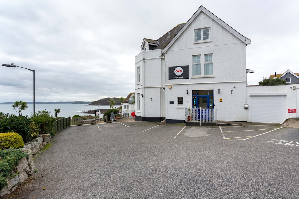 OYO Anacapri, Falmouth (South England), Falmouth