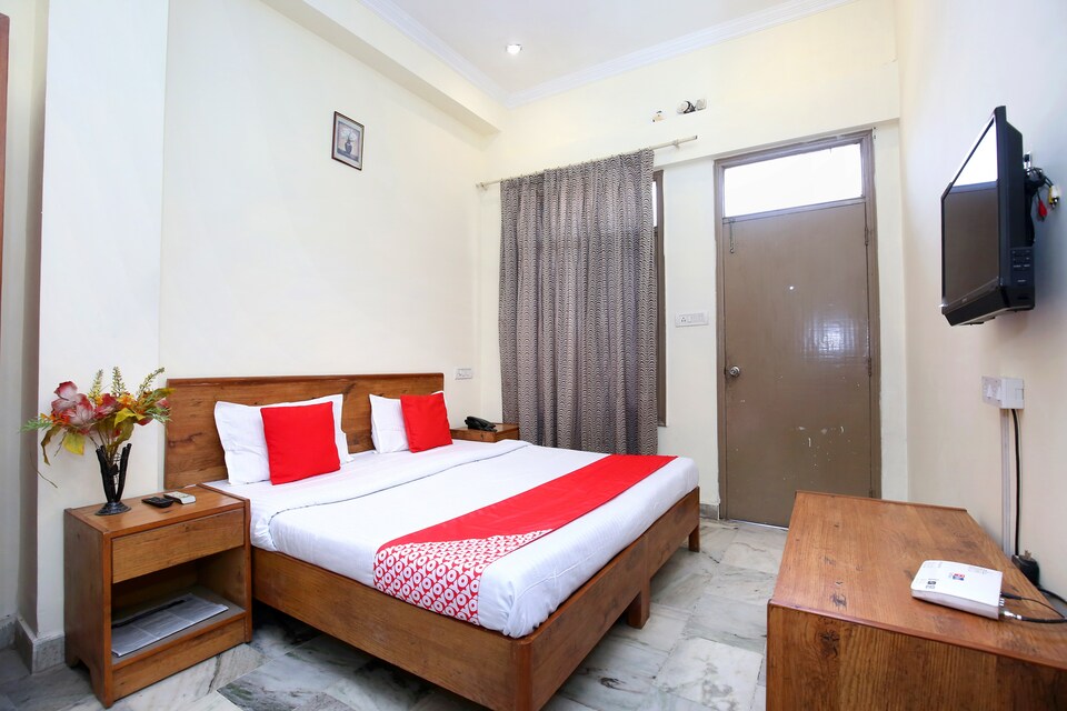 Oyo 5144 Comfort Inn Oyo Rooms Baddi Book 922 Oyo