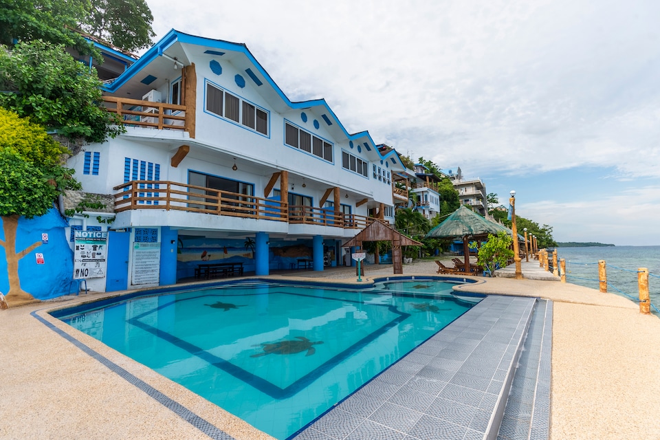 OYO 457 Dakong Bato Beach And Leisure Resort, MoalBoal cluster, MoalBoal
