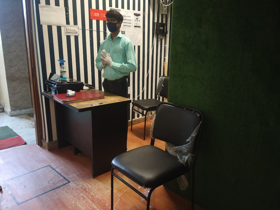OYO 63527 Hotel Seventeen, Faridabad, Faridabad