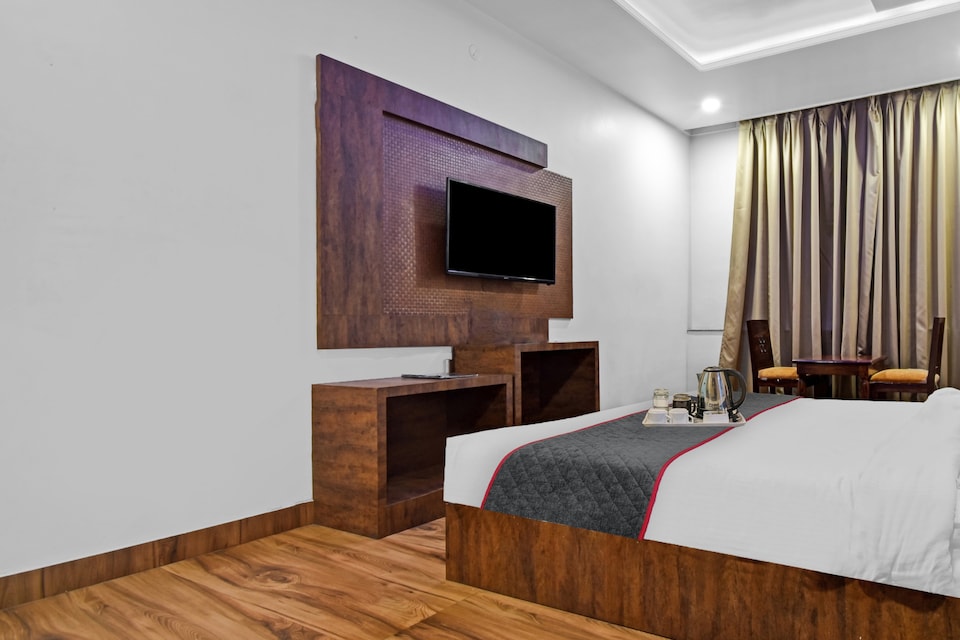 OYO Townhouse 807 Hotel Alpine, Mansarovar, Jaipur