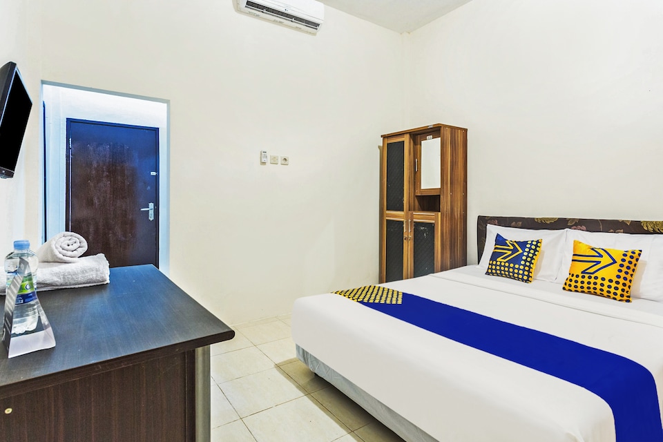 SPOT ON 1894 Khanida, Mataram, Lombok