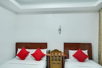 OYO 459 Offshore Hotel