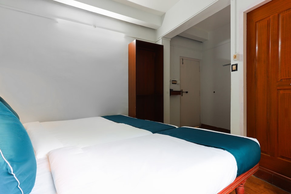 Flagship 63574 Hotel Munnar Central, Munnar City Munnar-II, Munnar