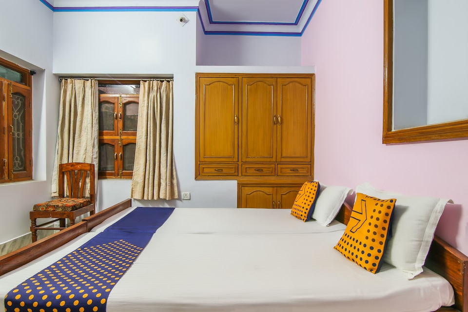 SPOT ON 63581 Silver Sand Guest House, Bodhgaya, Bodhgaya
