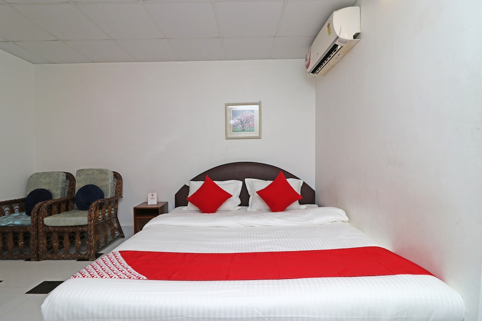 OYO 5151 Home Stay Tia Inn, Uzan Bazar Guwahati, Guwahati