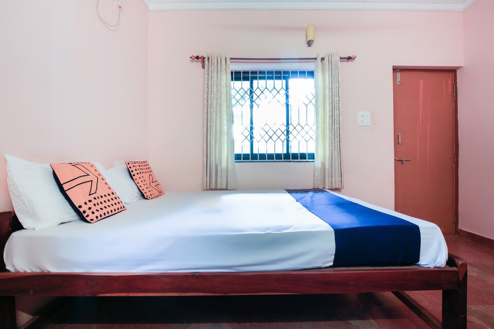 OYO 63587 God's Gift Guest House, Ashven Arambol Goa, गोवा