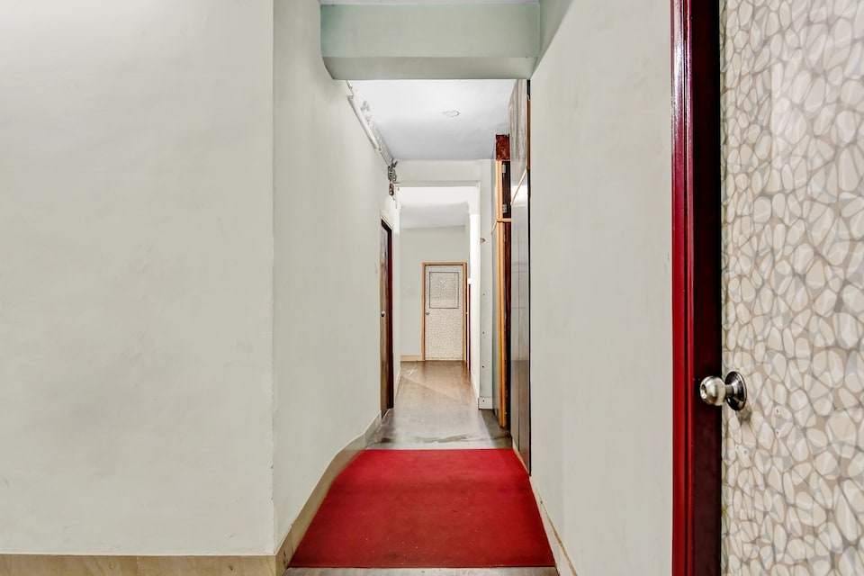 OYO 63600 Hotel Lemon Arrow Inn, Howrah Kolkata, Kolkata