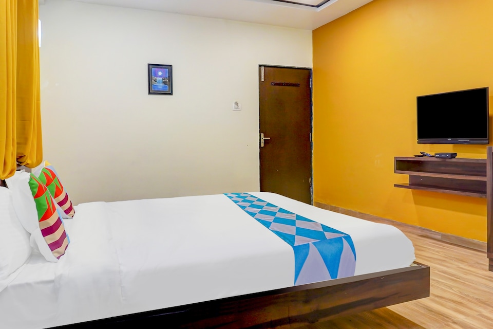 OYO Home 63602 Bhushan Residency, Malavali Lonavala, Lonavala