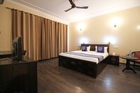 OYO Home Stay Bansi Kunj Near Lotus Temple