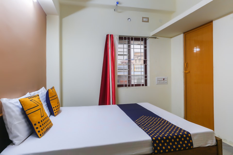SPOT ON 63617 Guest House 3, Vellore, Vellore