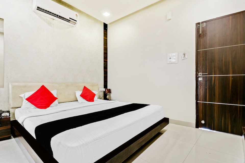 Capital O 63630 Hotel Royal Orchid, Gondia, Gondia