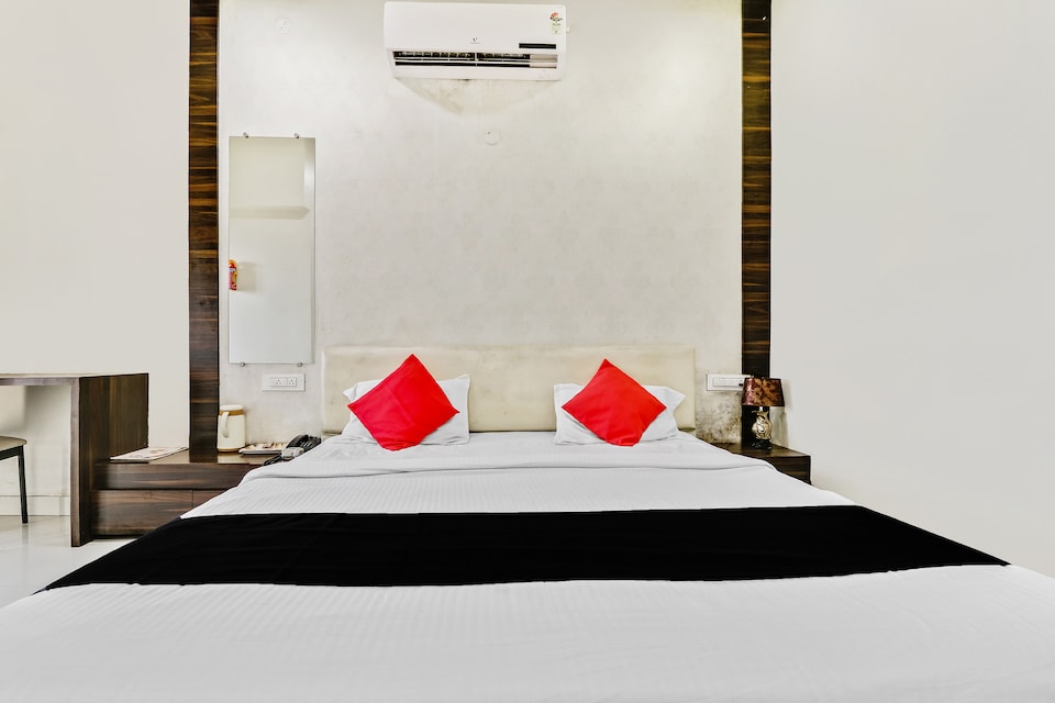 Capital O 63630 Hotel Royal Orchid, Gondia, Gondia