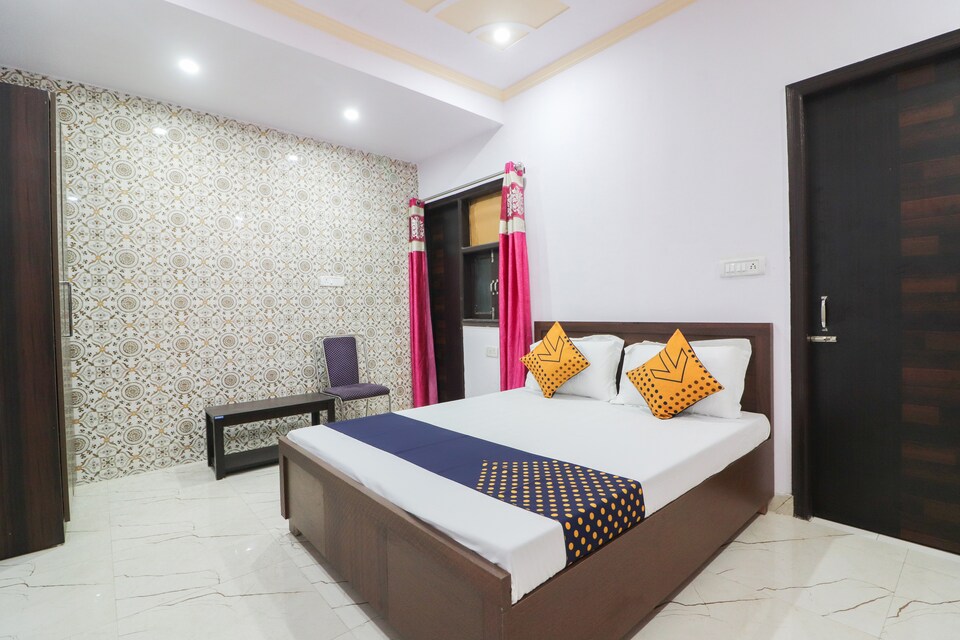 Live as GZB581, Indirapuram Ghaziabad, Ghaziabad