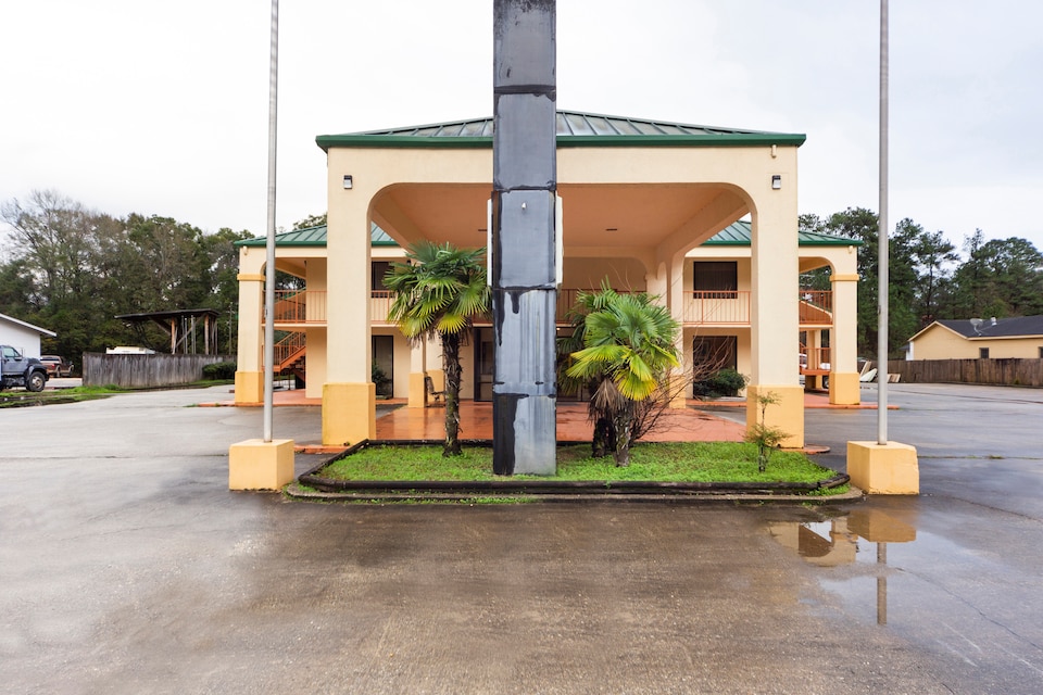 OYO Hotel Brewton AL Hwy 31, Brewton AL, Brewton AL