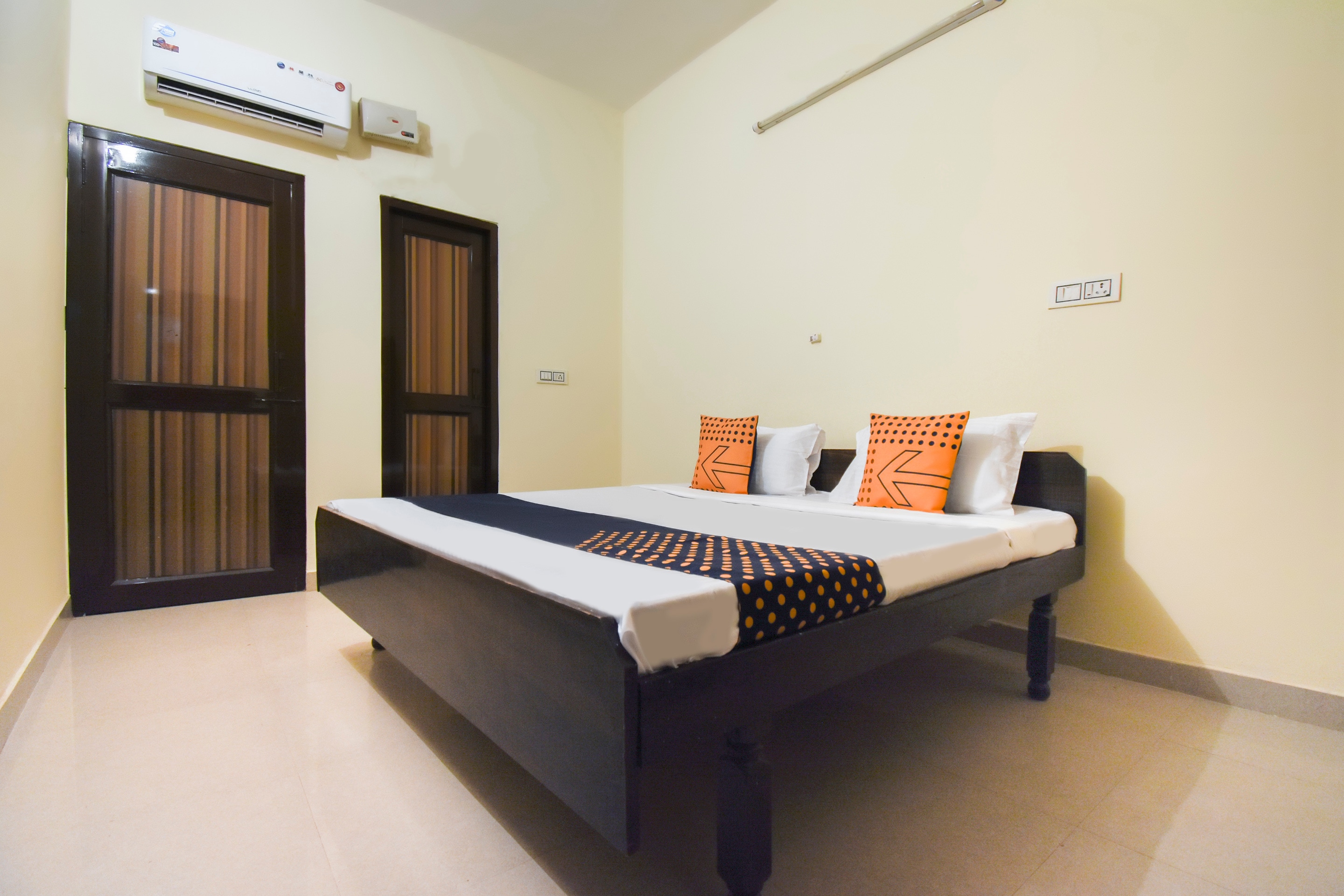 Couple Hotels in Patiala Bus Stand, Patiala Couple Friendly Hotel