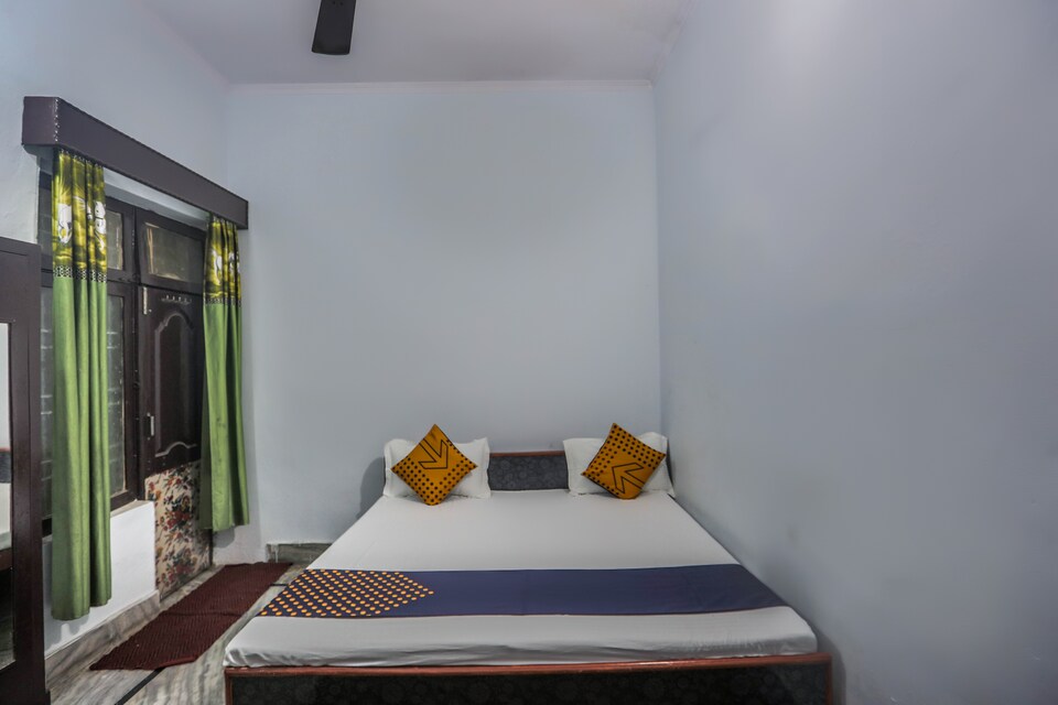 SPOT ON 63670 Hotel Raj Ratan Guest House, Pilibhit Bypass Road, Bareilly