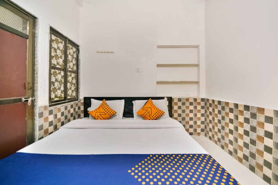 OYO 63687 Sheetal Palace, Sanwariya Seth, Chittorgarh