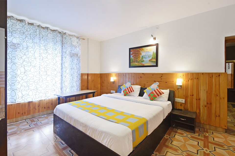 OYO Home 63704 Exuberant Family Suite  Burwa, NH 21 Manali, Manali