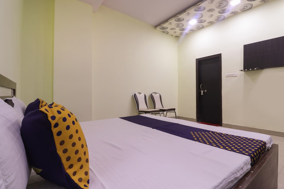 SPOT ON 63722 Silver Galaxy, IIT Kanpur, Kanpur