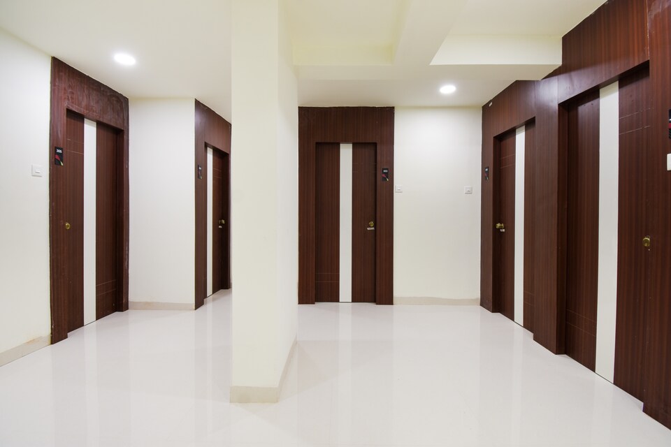 OYO 63725 Restr Inn, Airport Wardha Road, Nagpur