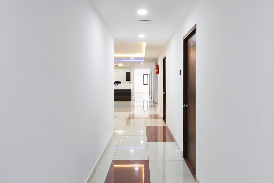 Super Collection O Mythri Hotel Near By ECIL, AS RAO Nagar, Sainikpuri, Secunderabad, Hyderabad