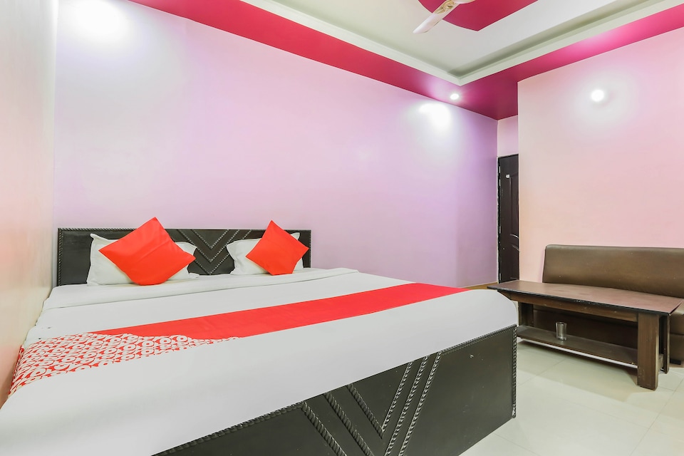 OYO 63740 Hotel Sn3, Fatehpur city, Fatehpur
