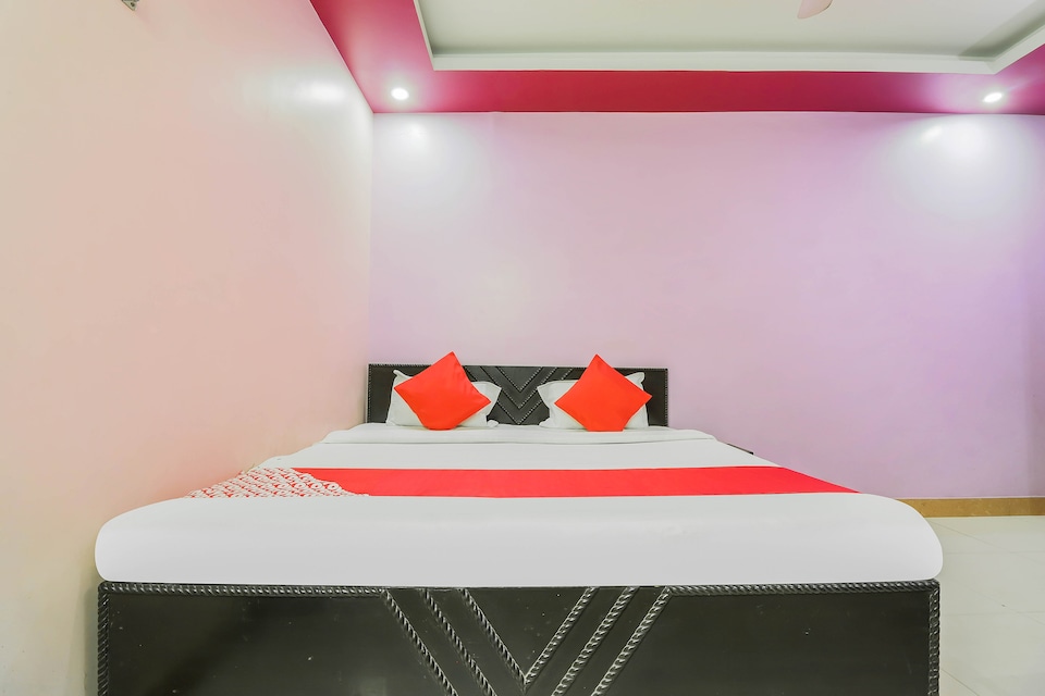 OYO 63740 Hotel Sn3, Fatehpur city, Fatehpur