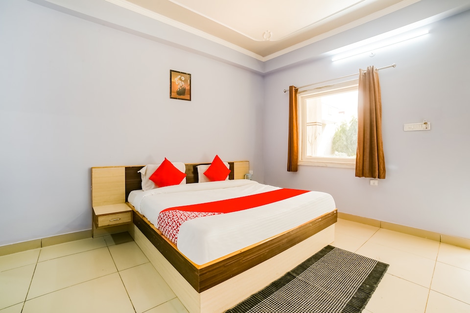 OYO 63741 Hotel Samarth Residency, Mehandipur, Mehandipur