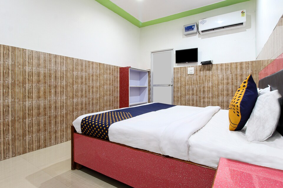 OYO 63746 Fauzi Hotel, Bharatpur, Bharatpur