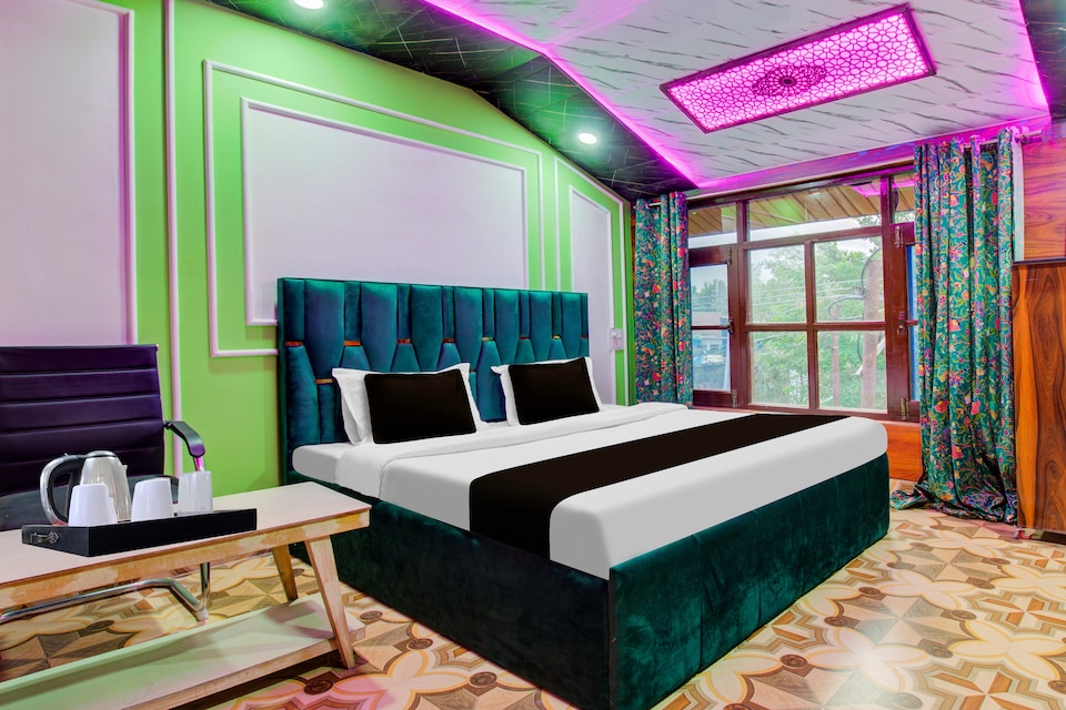 Collection O Airport Road Solina, Lal Chowk Srinagar, Srinagar