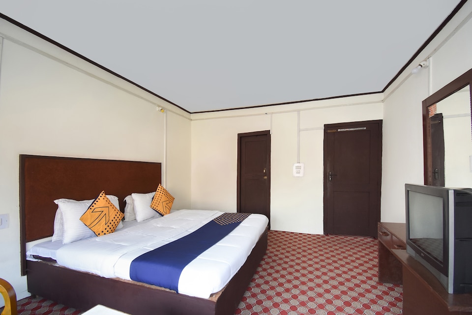 OYO 63767 Hotel Swiss Cottage, Pahalgam, Pahalgam