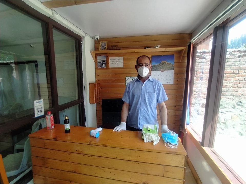 OYO 63767 Hotel Swiss Cottage, Pahalgam, Pahalgam