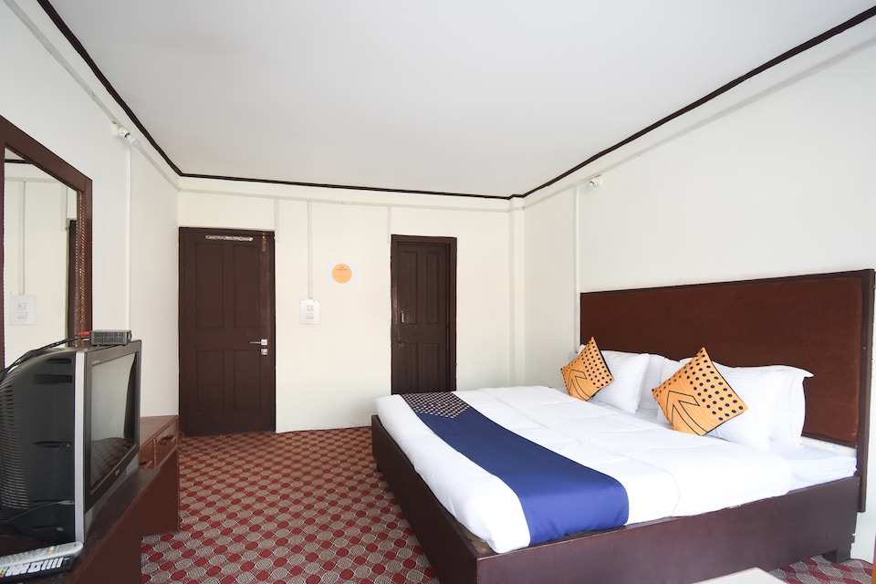 OYO 63767 Hotel Swiss Cottage, Pahalgam, Pahalgam