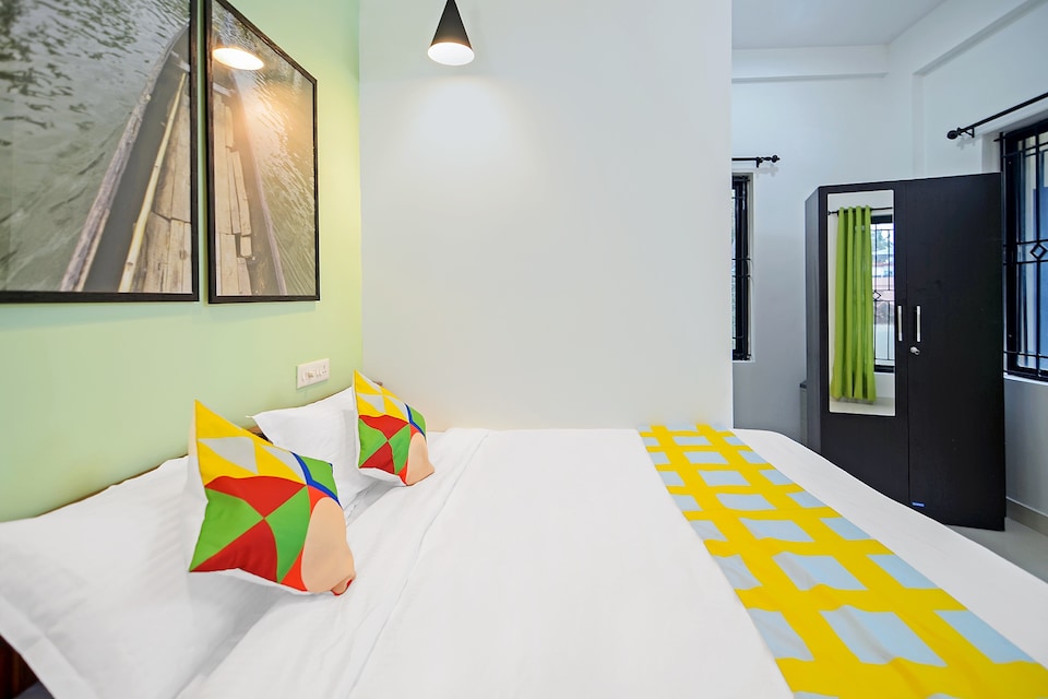 POP HOME 63772 Budget Stay, Airport Trivandrum, Trivandrum